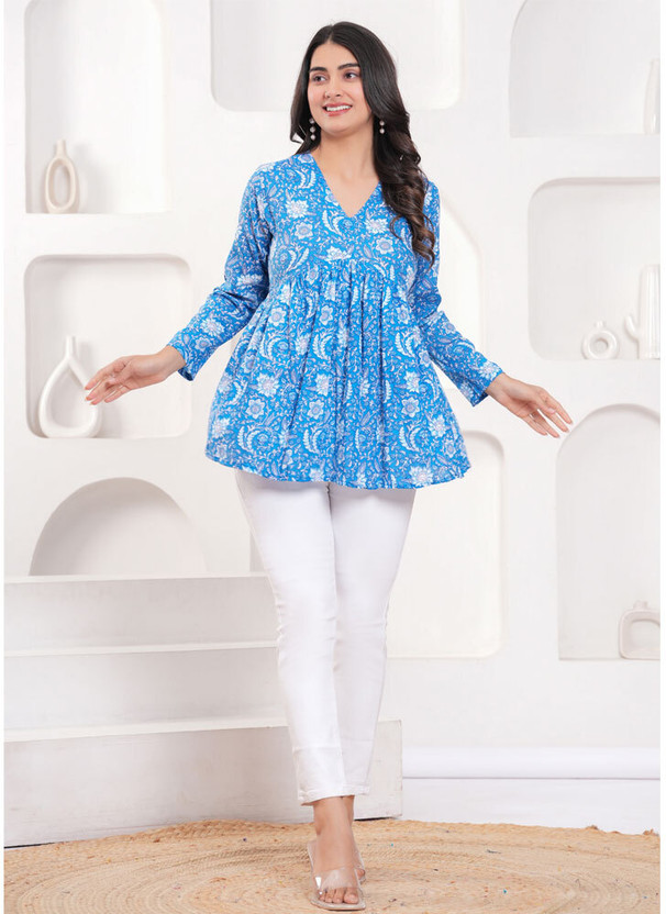 Sky Blue Printed Stylish Three by Four Quarter Sleeves Top