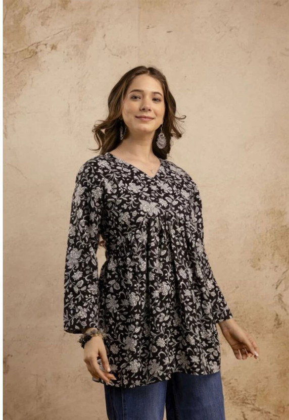 Black Floral Printed Stylish Long Sleeves Flared Top